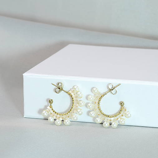 Zlaté perličkové náušnice