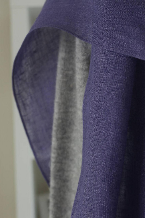 Elegantná dámska fialová šatka zo 100 % ľanu – jemná, hrejivá s koženým remienkom