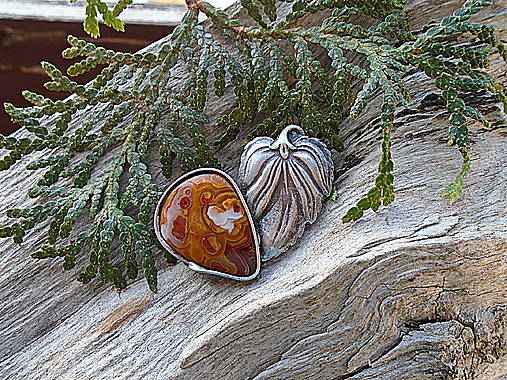 Cínovaná Brošňa Achát