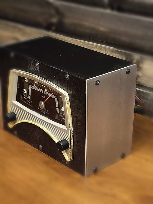 Lampa dekoračná auto