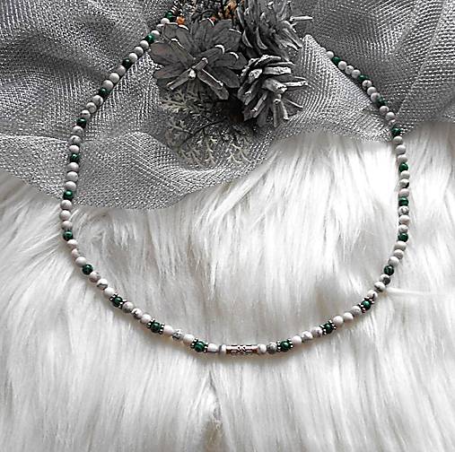 Náhrdelníky - Náhrdelník -howlit, chirurgická oceľ - 18122179_