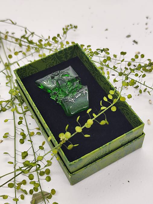 Ručne vyrábaný prsteň z vínovej fľaše -DIA