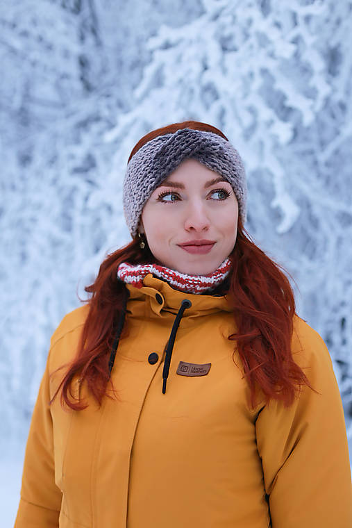 Čiapky, čelenky, klobúky - Dúhová vlnená ručne pletená čelenka s ozdobným twistom - 18121499_