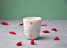  - Šálka, pohár, hrnček so srdiečkami  - 18121629_