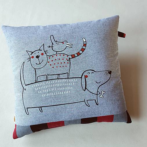 Úžitkový textil - PYRAMIDÁLNÍ - polštář - 18123711_