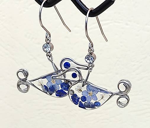 Náušnice - Visiace náušnice – vtáčik s nezábudkou a trebuľkou - N5010 - 18125162_