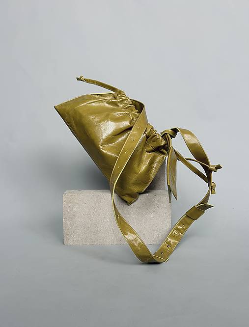 Kabelky - Dusty Moss Bucket Mini kožená kabelka - 18125459_