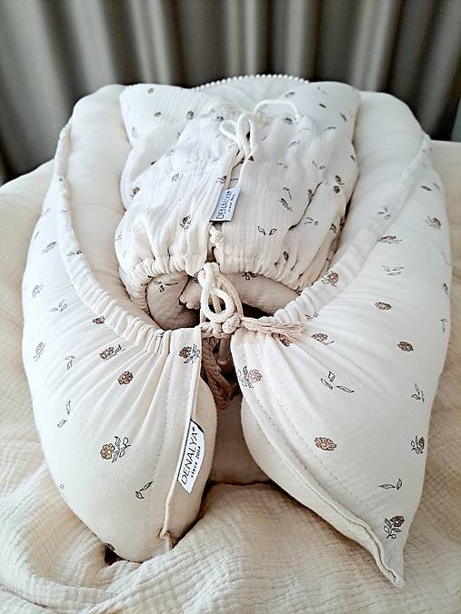 Detský textil - Mušelínové hniezdo pre bábätko – kvety - 18123811_