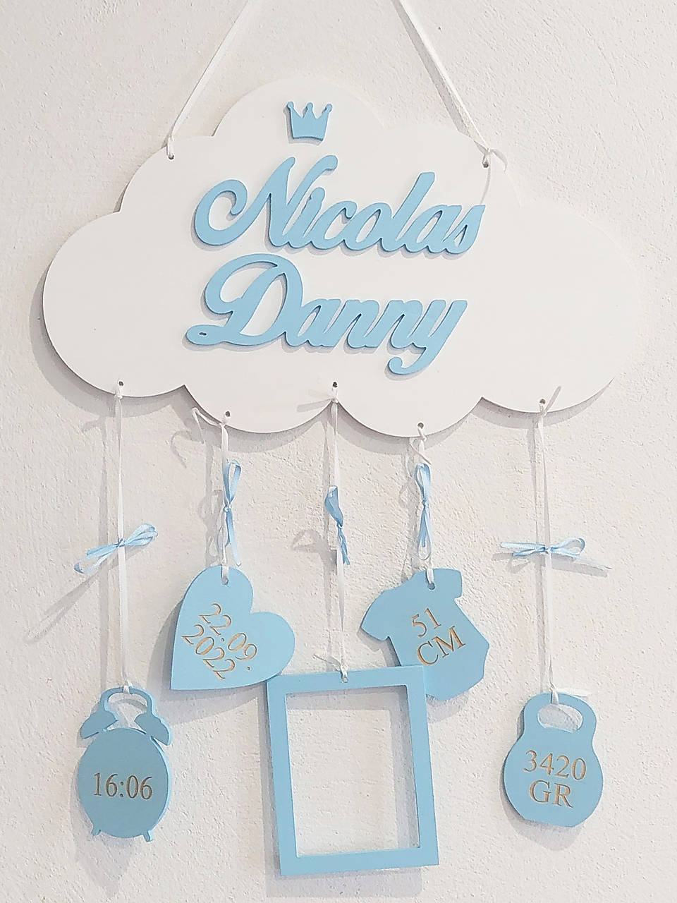 Dvoj meno na obláčiku s údajmi o narodení 35cm - Krásny darček
