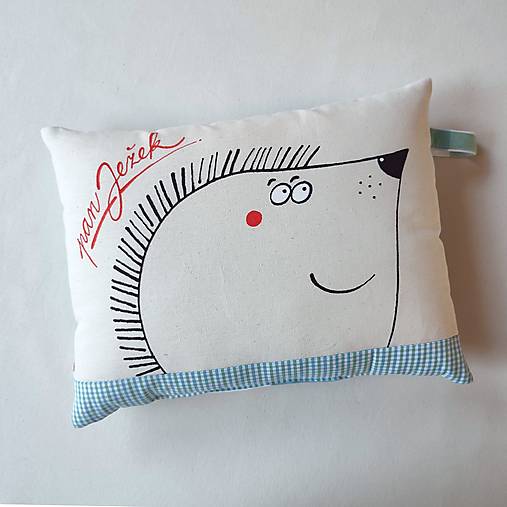 Úžitkový textil - PAN JEŽEK - polštářek - 18126451_