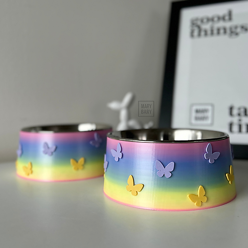 Pre zvieratá - Jedinečná sada 2 misiek pre psa s motýlikmi MARYBARY – farebný dúhový dizajn - 18127103_