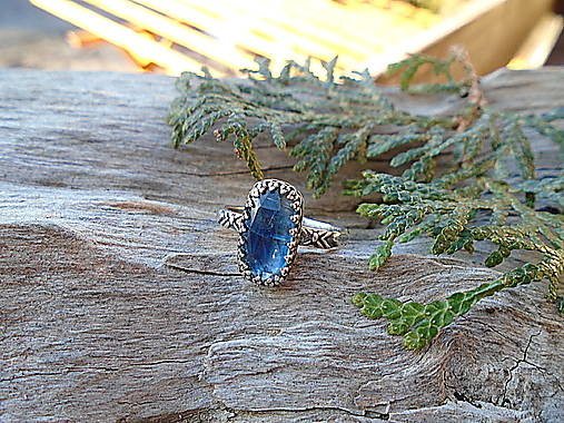 Strieborny prsteň Ag925 Kyanit