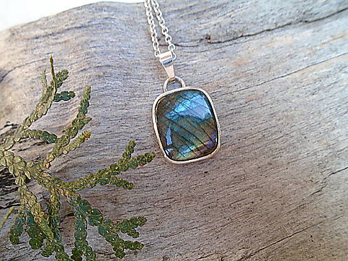 Strieborný prívesok Ag925 Labradorit