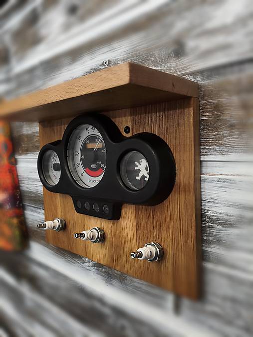 Držiak na klúče Peugeot