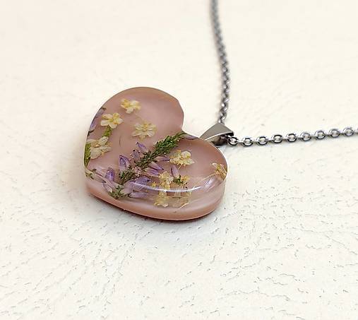 Náhrdelníky - Prívesok – vres a baza - P1005 - 18132214_