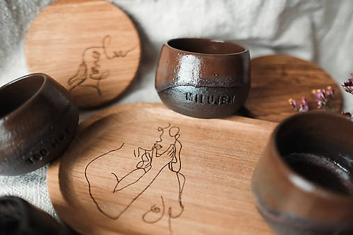 Nádoby - Zamilované tmavé šálky - 18131065_