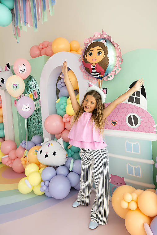 Gabby balónik koliesko s rojtičkou