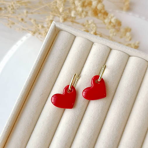 Náušnice - Amour- visiace srdiečkové náušnice - 18131692_