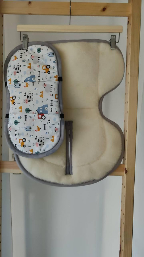 Detský textil - VLNIENKA podložka novorodenecká do autosedačky Cybex Aton B2  100% Merino Top Super wash Natural  Farma  šedý lem - 18134665_