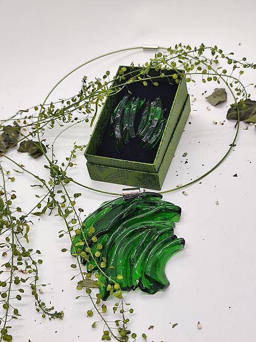 Súprava HELGA– náhrdelník, náušnice a prsteň