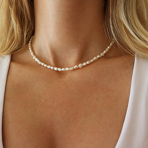 Náhrdelníky - Strieborný náhrdelník z oválných perál Afrodíté - 18134829_