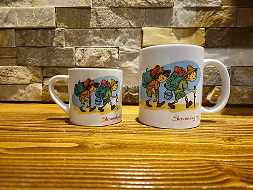 Hrnček párik turistov