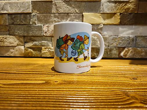 Hrnček párik turistov