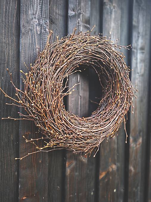 Dekorácie - Prútený veniec z lipy - 18138656_