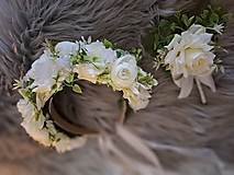 Ozdoby do vlasov - Folklórna čelenka Svadobná♡♡s pierkom - 18138771_