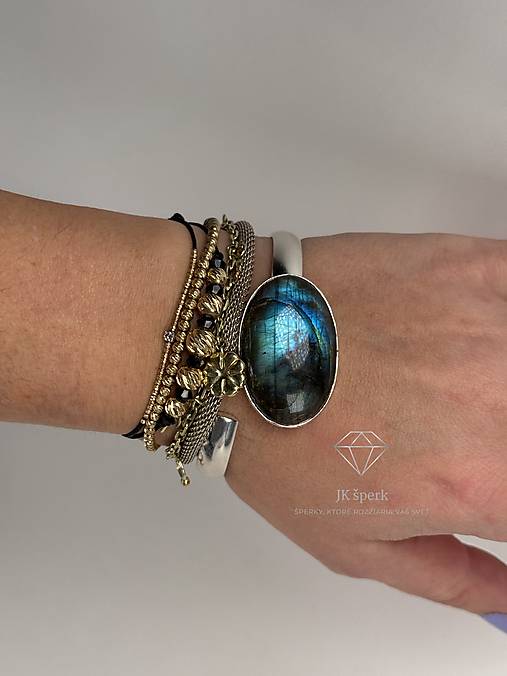 Strieborný 925/1000 náramok s labradoritom