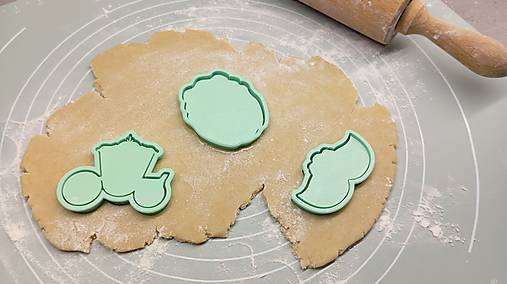 ENGLISH ROMANCE - vykrajovačky v sete