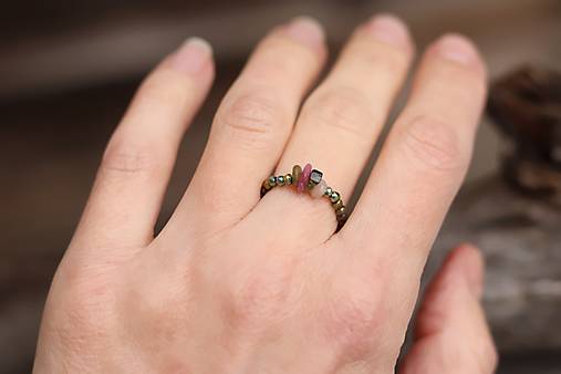 Prsteň zirkón s turmalínom