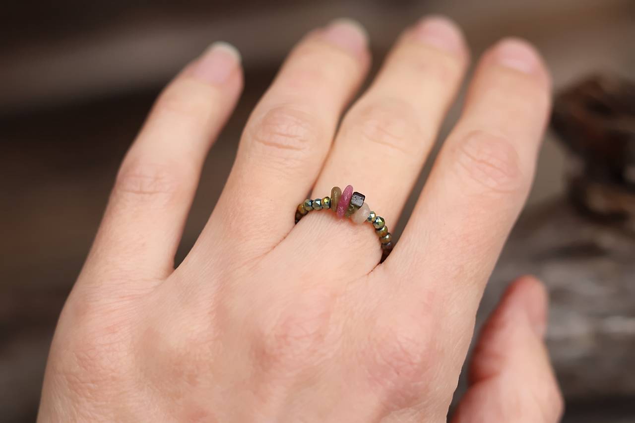 Prsteň zirkón s turmalínom