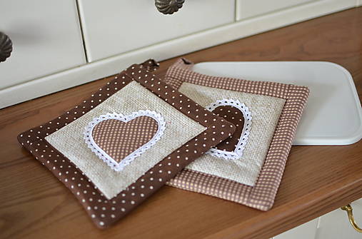 Úžitkový textil - Chňapka tmavo hnedá - 18145119_