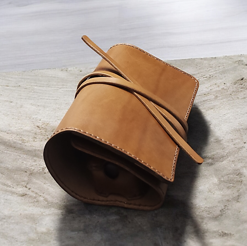 Kožené púzdro na fajku