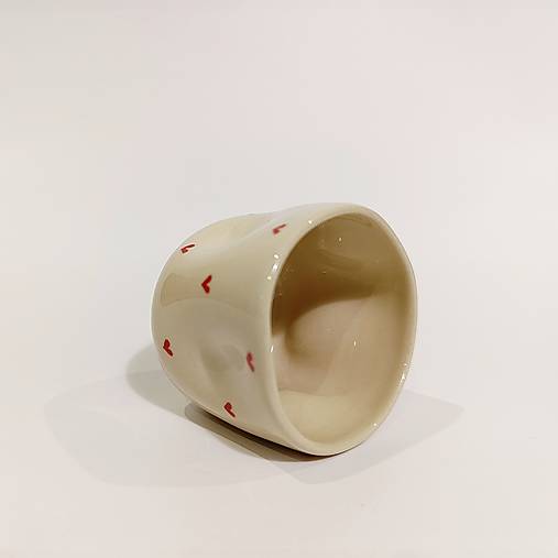 Šálka srdiečková tvarovaná