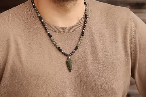 Pánsky náhrdelník labradorit