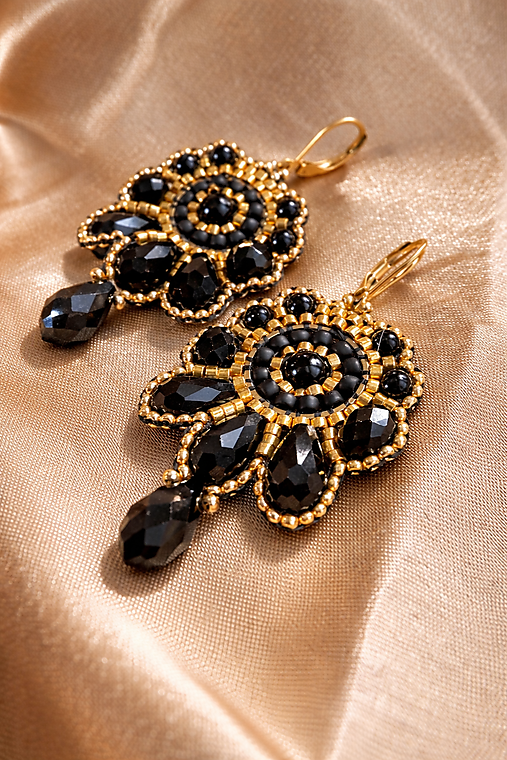 Náušnice Čierna kráľovná