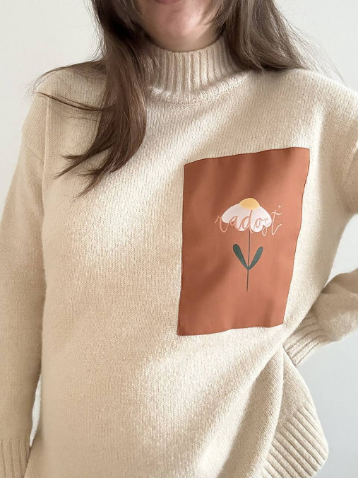 Upcyklovaný sveter RADOSŤ