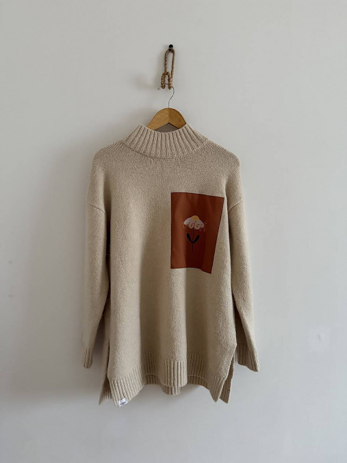 Upcyklovaný sveter RADOSŤ