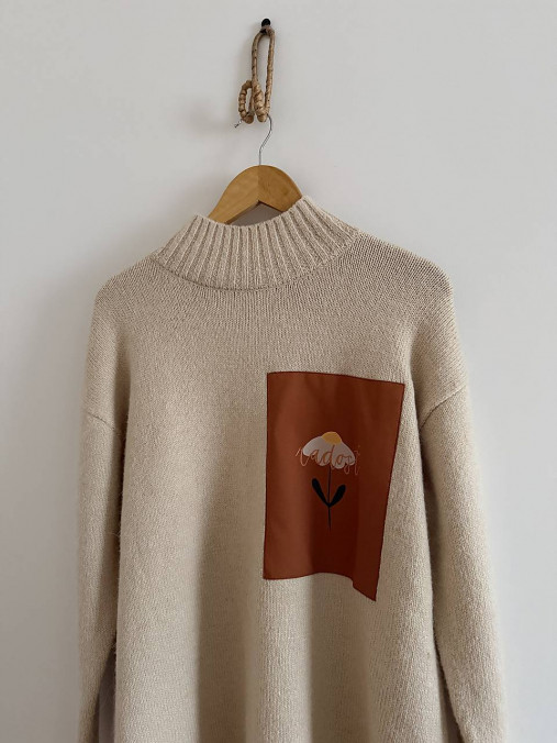 Upcyklovaný sveter RADOSŤ