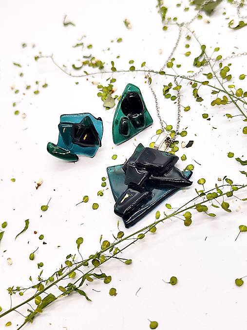 Tyrkysový Zázrak "JANKA" – Šperk z Recyklovaného Vínofľaše