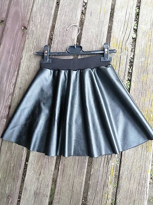 Detské oblečenie - Detská koženková sukňa - 18152369_