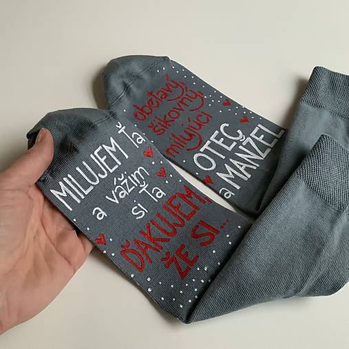 Maľované ponožky pre manžela a otca sivé