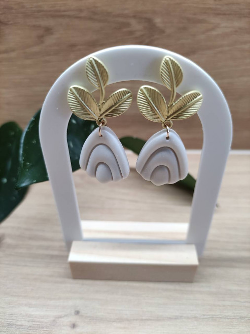 Romantické náušnice