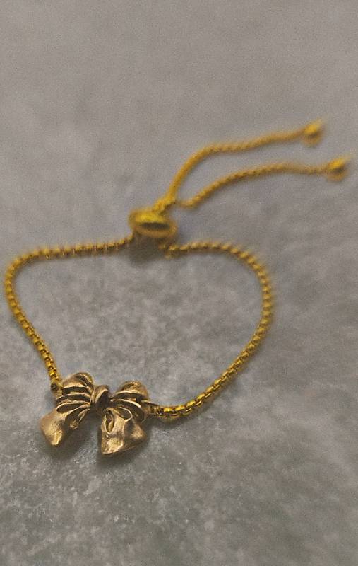 Jemná mašlička – nastaviteľný náramok