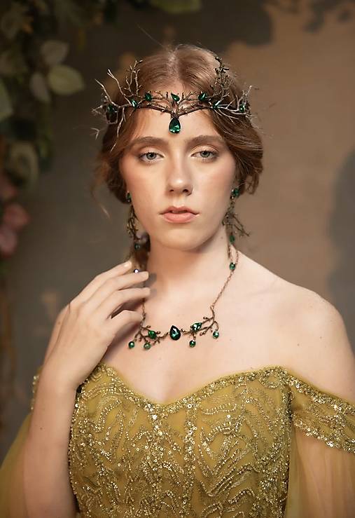 Kvetinový glam náhrdelník "elfské tajosmtvá”