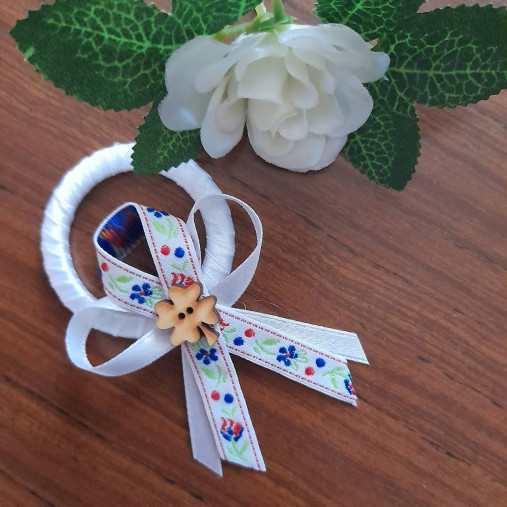 Iné doplnky - Venček na tanečnú slávnosť na ľudovú nôtu - 18156169_