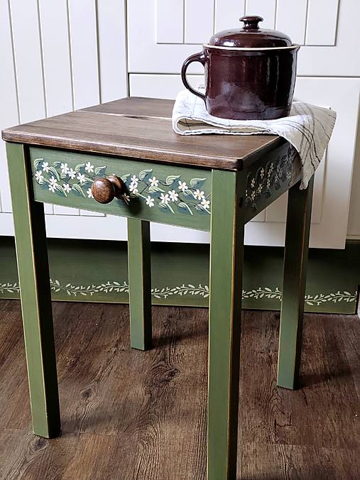 Nábytok - Vidiecky zelený stolík - 18155146_