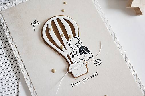 Papiernictvo - Gratulačný pozdrav pre bábätko - macko v balóne - 18159406_